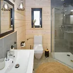 Holiday home Przystanek Mazury - Nad Jeziorem *