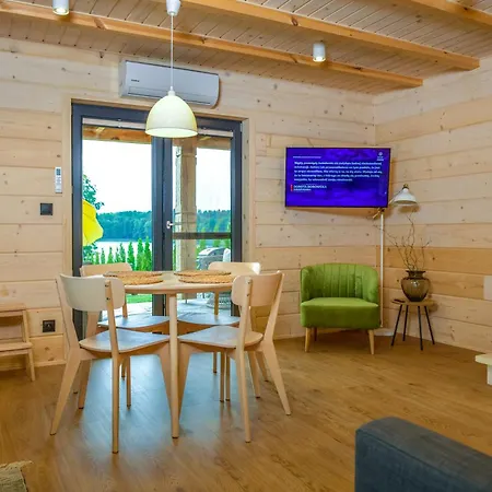 Przystanek Mazury - Nad Jeziorem *