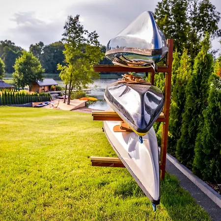 Przystanek Mazury - Nad Jeziorem