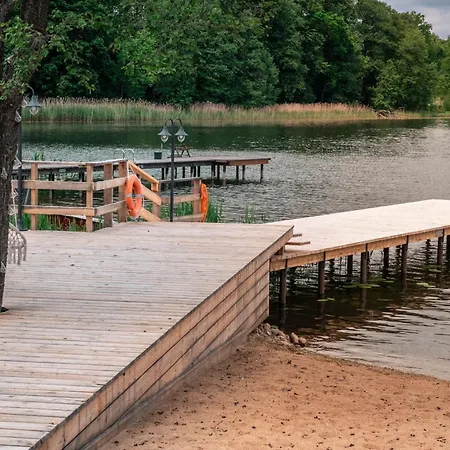 Przystanek Mazury - Nad Jeziorem Prázdninový dům *